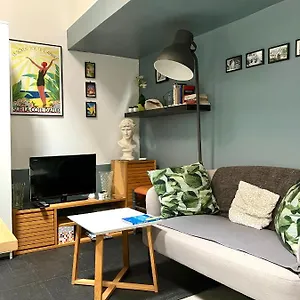 https://old-nice-cosy.fr-provencehotel.com